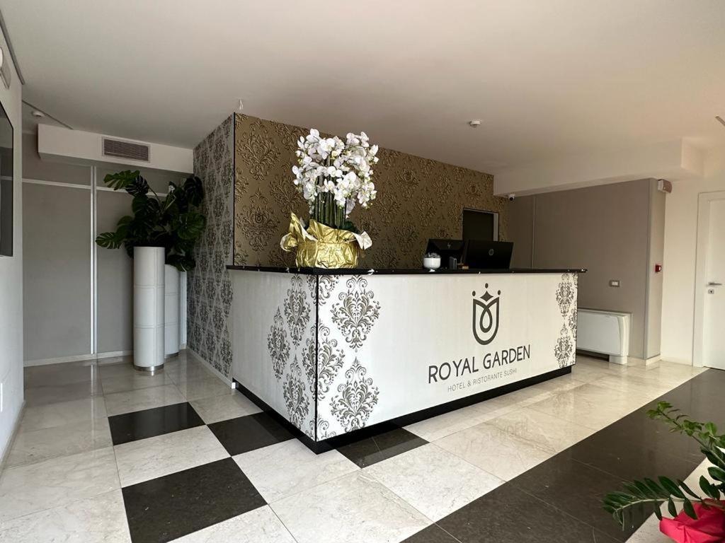 Royal Garden Luxury Rooms Pádua Exterior foto